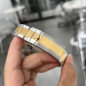 Đồng Hồ Rolex Submariner Super Fake Cao Cấp EW Factory 41mm (1)