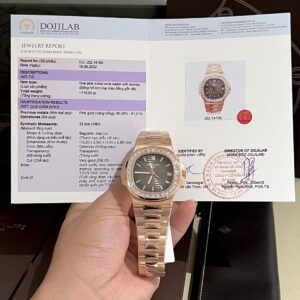 Đồng Hồ Patek Philippe Nautilus 5723 Bọc Vàng Độ Kim Cương Moissanite 40mm