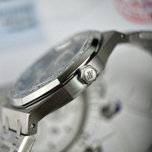 Đồng Hồ Audemars Piguet Royal Oak 15412BC Skeleton Độ Moissanite (9)