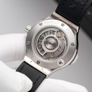 Đồng Hồ Hublot Classic Fusion Titanium Green Đính Full Đá 38mm (2)