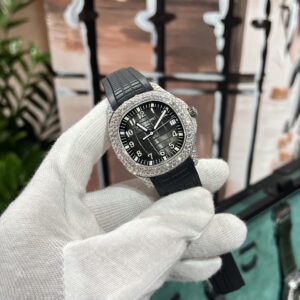 Đồng Hồ Patek Philippe Aquanaut 5167 Chế Tác Kim Cương Tự Nhiên 40mm (1)