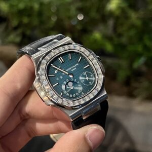 Đồng Hồ Patek Philippe Nautilus 5722G Đính Kim Cương Moissanite 40mm (1)