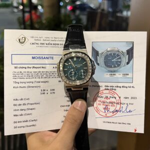 Đồng Hồ Patek Philippe Nautilus 5722G Đính Kim Cương Moissanite 40mm (1)