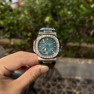 Đồng Hồ Patek Philippe Nautilus 5722G Đính Kim Cương Moissanite 40mm (1)