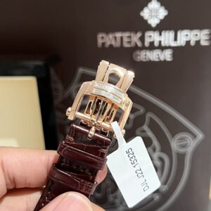 Đồng Hồ Patek Philippe Nautilus 5724R Bọc Vàng Độ Kim Cương Moissanite 40mm (6)