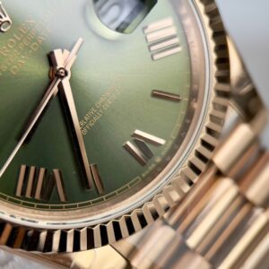 Đồng Hồ Rolex Day-Date 228235 Mặt Xanh Lá Cây Nhà Máy GM (1)