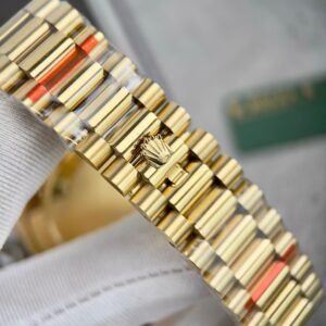 Đồng Hồ Rolex Day-Date 228238 Replica 11 Mặt Đen Cọc Đính Đá GM Factory 40mm (10)