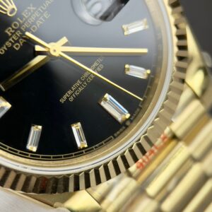 Đồng Hồ Rolex Day-Date 228238 Replica 11 Mặt Đen Cọc Đính Đá GM Factory 40mm (1)