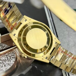 Đồng Hồ Rolex Day-Date 228238 Replica 11 Mặt Đen Cọc Đính Đá GM Factory 40mm (1)