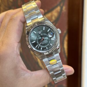 Rolex Sky-Dweller 336934 Replica Mặt Xanh Lá Cây Noob Factory 42mm (2)