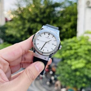 Đồng Hồ Hublot Classic Fusion Replica 11 Nhà Máy JJF 2023 Mặt Trắng 42mm (2)