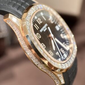 Đồng Hồ Patek Philippe Aquanaut 5167R Vàng Khối 18K Kim Cương Tự Nhiên 40mm (2)