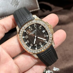 Đồng Hồ Patek Philippe Aquanaut 5167R Vàng Khối 18K Kim Cương Tự Nhiên 40mm (2)