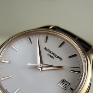 Đồng Hồ Patek Philippe Calatrava 5227R Replica 11 Nhà Máy 3K (19)