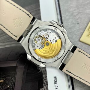 Đồng Hồ Patek Philippe Nautilus 5711 Replica 11 Mặt Xanh Lá Cây 40mm (2)
