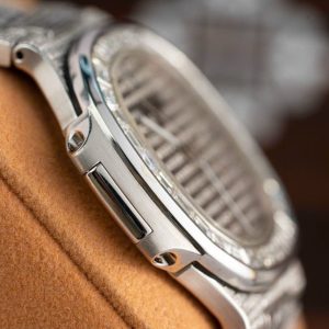 Đồng Hồ Patek Philippe Nautilus 5719 Replica 11 Đính Full Đá (12)