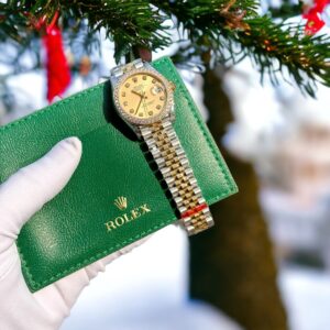 Đồng Hồ Nữ Rolex DateJust Đính Kim Cương Moissanite Rep 11 Mặt Vàng 31mm (6)