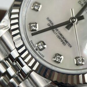 Đồng Hồ Nữ Rolex DateJust Replica 11 Mặt Số Xà Cừ (1)