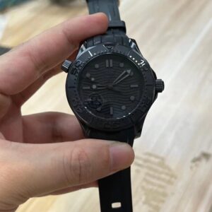 Đồng Hồ Omega Seamaster Vỏ Gốm Đen Dây Cao Su VS Factory 42mm