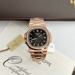 Đồng Hồ Patek Philippe 5711 Độ Kim Cương Tự Nhiên