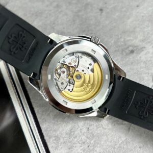 Đồng Hồ Patek Philippe Aquanaut 5719 Độ Kim Cương Moissanite 40mm (2)