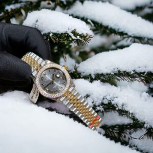 Đồng Hồ Rolex DateJust Độ Kim Cương Moissanite Replica 11 Mặt Xám 31mm (5)