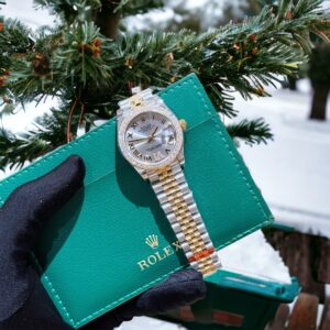 Đồng Hồ Rolex DateJust Nữ Đính Kim Cương Moissanite Demi Gold 31mm (6)