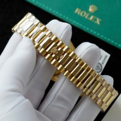 Đồng Hồ Rolex Day-Date 228238 Bọc Vàng 18K Độ Viền Moissanite GM 40mm (2)