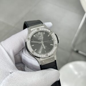 Đồng Hồ Hublot Classic Fusion Diamonds Màu Xám HB Factory 38mm (1)