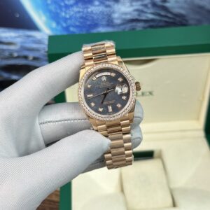 Đồng Hồ Nam Rolex Day-Date Mặt Xà Cừ Tím Fake 11 BP Factory 40mm (5)