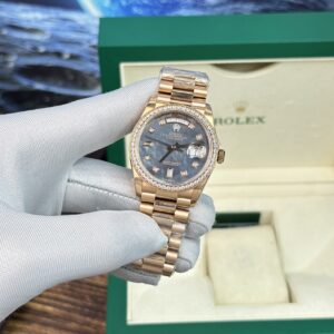 Đồng Hồ Nam Rolex Day-Date Mặt Xà Cừ Tím Fake 11 BP Factory 40mm (5)