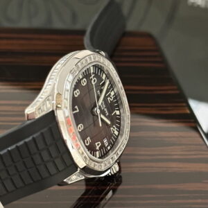Đồng Hồ Patek Philippe Aquanaut 5167 Rep 11 Độ Moissanite Baguette 40mm (1)