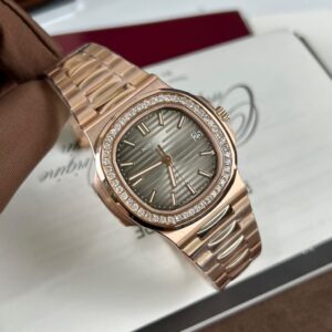 Đồng Hồ Patek Philippe Nautilus 5711 Replica 11 Bọc Vàng Độ Kim Cương Tự Nhiên 40mm (10)