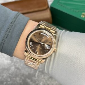Đồng Hồ Rolex Day-Date 228235 Rose Gold Mặt Chocolate Rep 11 V2 GMF 40mm (2)