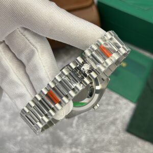Đồng Hồ Rolex Day-Date 228236 Mặt Số Đính Đá Rep 11 V2 GM Factory 40mm (2)