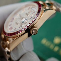 Đồng Hồ Rolex Day-Date Độ Đá Ruby Đỏ Baguette Moissanite GM Factory 40mm (2)