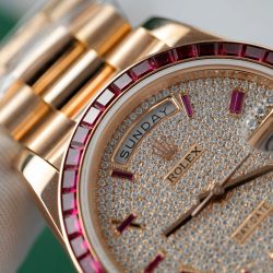 Đồng Hồ Rolex Day-Date Độ Đá Ruby Đỏ Baguette Moissanite GM Factory 40mm (2)
