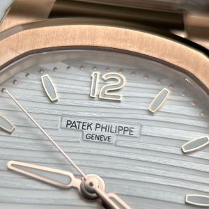 Đồng Hồ Patek Philippe Nautilus 7118 Bọc Vàng Mặt Trắng Nhà Máy 3K (5)