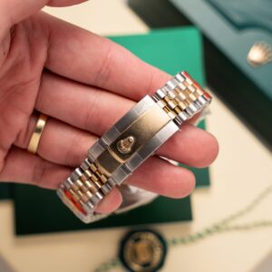 Đồng Hồ Rolex DateJust Mặt Xà Cừ Bọc Vàng Thật Nhà Máy GM 36mm (4)