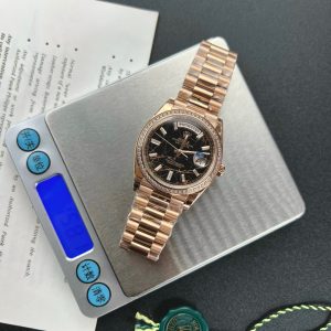 Đồng Hồ Rolex Day-Date Bọc Vàng Độ Moissanite Mặt Nham Thạch GS 158Grams 40mm (8)