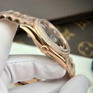 Đồng Hồ Rolex Day-Date Bọc Vàng Độ Moissanite Mặt Nham Thạch GS 158Grams 40mm (3)