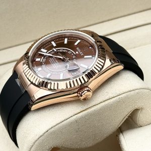 Đồng Hồ Rolex Replica 11 Sky-Dweller 336235 Mặt Chocolate 42mm