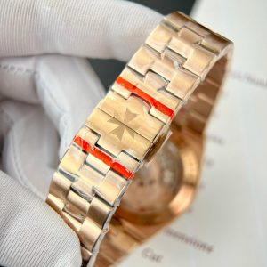 Đồng Hồ Vacheron Constantin Replica 11 Overseas 5500V (1)