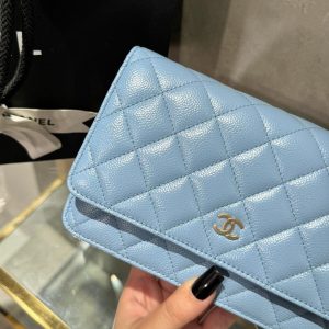 Túi Đeo Chéo Chanel Caviar Tiny CC Wallet on Chain WOC Màu Xanh 19cm (1)