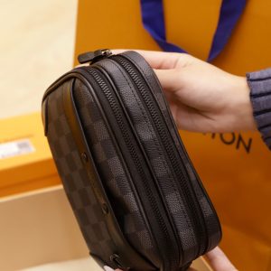 Túi Đeo Chéo Louis Vuitton LV Wearable Wallet Màu Đen (10)