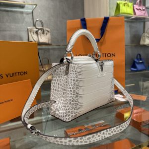 Túi Louis Vuitton Capucines Cá Sấu Bạch Tạng Like Auth 27cm