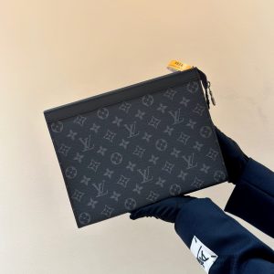Túi Louis Vuitton Pochette Voyage MM Monogram Eclipse Graphite (1)