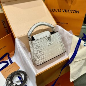 Túi Xách Louis Vuitton LV Capucines Vân Da Cá Sấu (6)