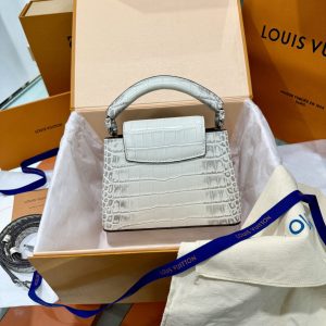 Túi Xách Louis Vuitton LV Capucines Vân Da Cá Sấu (6)