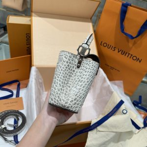 Túi Xách Louis Vuitton LV Capucines Vân Da Cá Sấu (6)